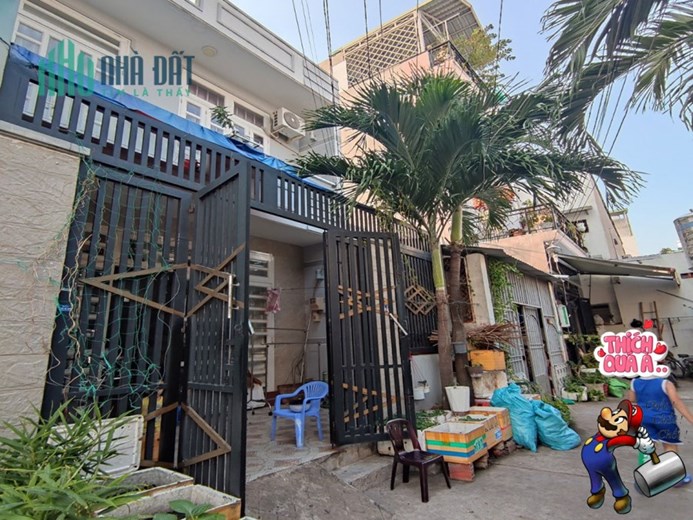 XE HƠI ĐỖ CỬA - NGAY CVPM QUANG TRUNG QUẬN 12, NGANG 5M, NỞ HẬU TÀI LỘC, 2 TẦNG, CHỈ HƠN 5 TỶ.