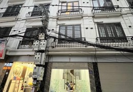 BÁN GẤP NHÀ  CHÍNH CHỦ TÂN MAI, NGUYỄN CHÍNH, MẶT NGÕ Thông Ô TÔ, KINH DOANH HƠN 4  TỶ