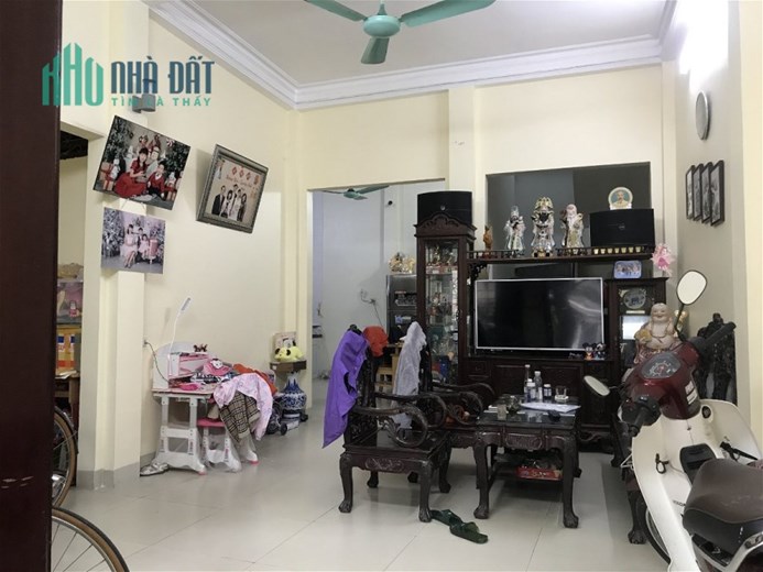 Bán Nhà Phố Thái Thịnh Quận Đống Đa. 74m Mặt Tiền 4m Nhỉnh 13 Tỷ. Cam Kết Ảnh Thật Mô Tả Chính Xác.