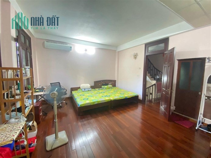 Bán Nhà Phố Võng Thị Quận Tây Hồ. 97m Mặt Tiền 6m Nhỉnh 11 Tỷ. Cam Kết Ảnh Thật Mô Tả Chính Xác.