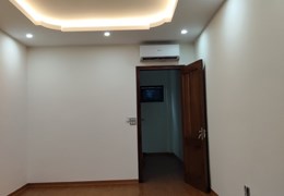 Bán nhà phố Trần Cung, Bắc Từ Liêm, nhà cách bệnh viên E 200m DT 36m² x 5T mới tinh 4,2 tỷ