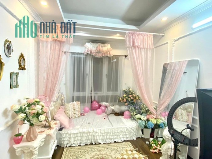 BÁN NHÀ  CHÍNH CHỦ TÂN MAI, NGUYỄN CHÍNH, MẶT NGÕ Thông Ô TÔ HƠN 4  TỶ