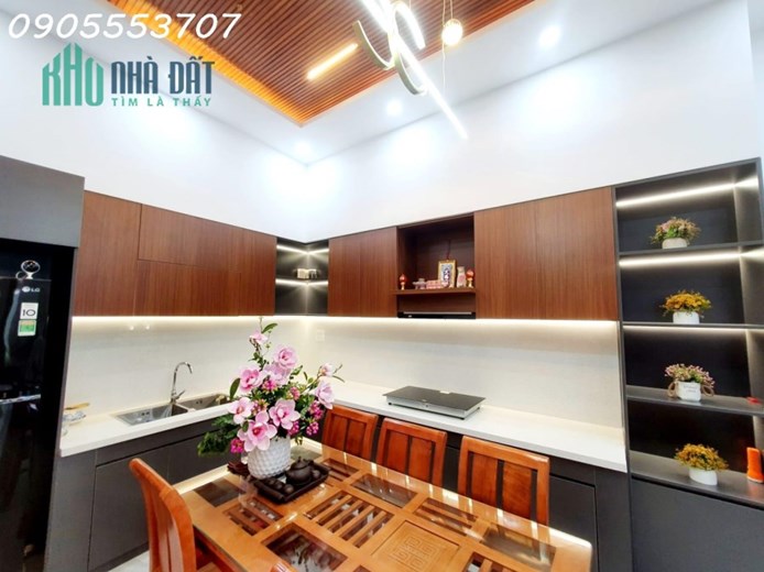 TUYỆT PHẨM SẬP GIÁ - CHỈ 3,1 tỷ - Kiệt ô tô Hoàng Thị Loan, Liên Chiểu, Đà Nẵng - 3 tầng - DT: 72m2