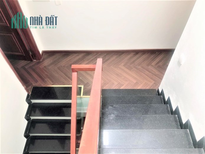 Bán Nhà Trần Phú, Hà Đông, 2 làn đường ô tô tránh, 53m2, chỉ 6,5 tỷ