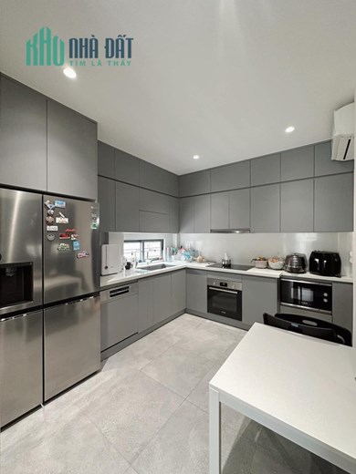 Bán tòa nhà Văn phòng ngõ thông 34 Hoàng Cầu Đống Đa 90m2x6 tầng thang máy, chỉ 25.9 tỷ.