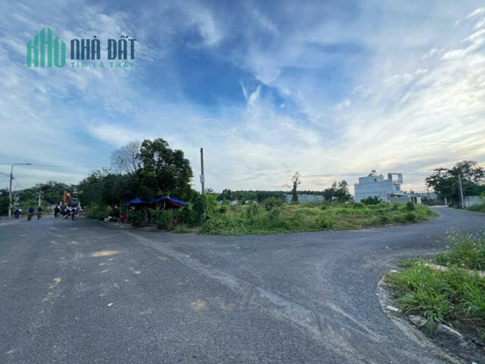 Đất Tân Bình Vĩnh Cữu, 700m2 có 100m2 thổ cư bao đẹp chỉ 4,2 tỷ