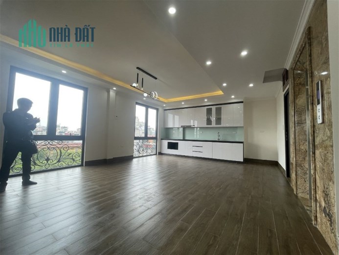 Bán Nhà Mặt Phố Ngõ Thịnh Hào 2 Quận Đống Đa. Sổ 44m Thực Tế 50m Xây 8 Tầng Mặt Tiền 7.1m Nhỉnh 11