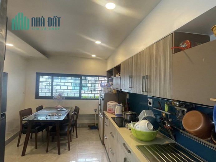 BÁN NHÀ MẶT TIỀN 5 TẦNG  KINH DOANH PHÙNG VĂN CUNG - TT PHÚ NHUẬN - 2 MẶT THOÁNG TRƯỚC SAU.