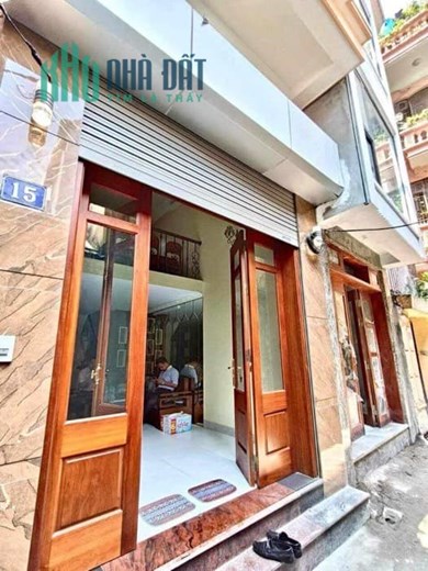 PHỐ CÁT LINH- NHÀ ĐẸP CHÍNH CHỦ - 10M RA MẶT PHỐ - 38M2- 6 TẦNG-NHINHr 5 .x TỶ