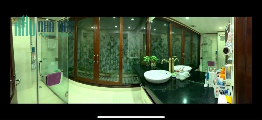 Bán nhà đẹp phân lô về ở luôn đón Tết ô tô tránh đỗ cổng Phố Quan Nhân 40m2x4 tầng nhỉnh 6 tỷ.