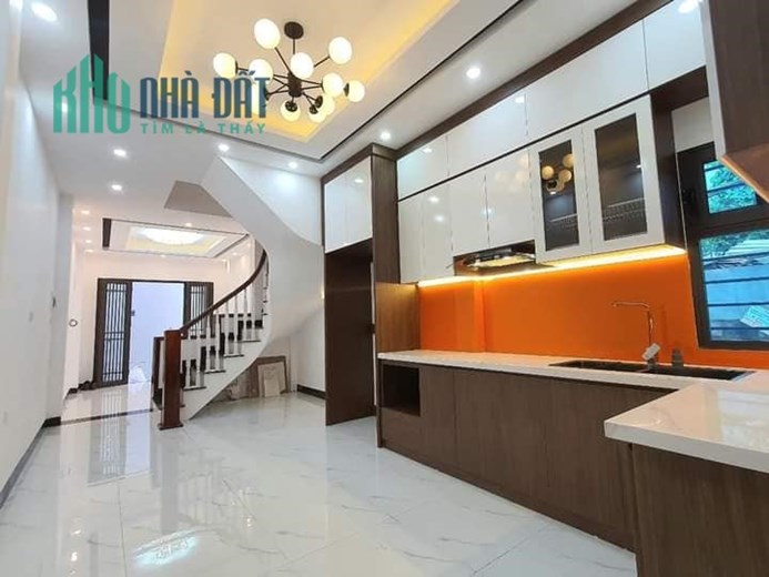 35M - NHÀ 5 TẦNG, SẴN Ở, TÀI CHÍNH 2.95 TỶ LH 0916731784