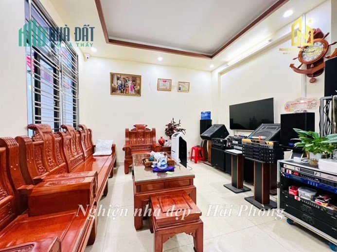 Bán nhà ngay sau mặt đường Thư Trung - Hải An, 62m 4 tầng GIÁ 3.1 tỉ