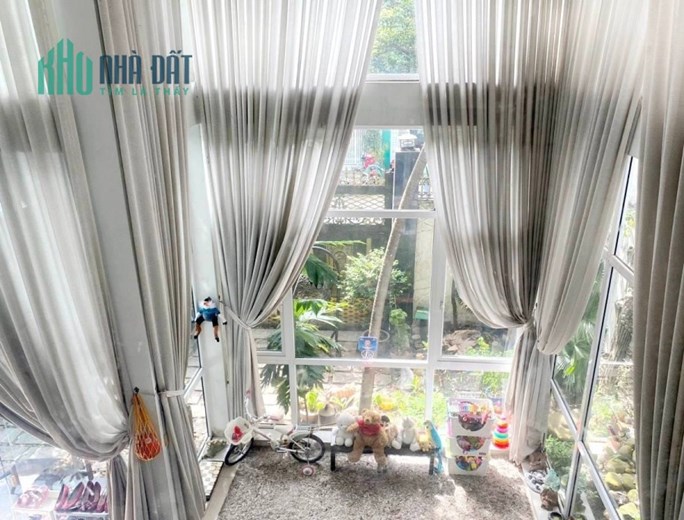 BIỆT THỰ MẶT PHỐ- TT TÂN PHÚ - 200M2, 4 TẦNG, NGANG 12M - CHÍNH CHỦ GẤP BÁN
