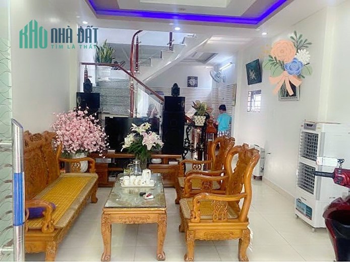 Bán nhà Miếu Hai Xã - Lê Chân, 51m 4 tầng lô góc GIÁ 3.1 tỉ