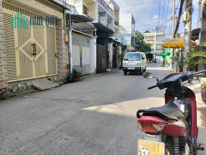 *Ngân hàng định giá 7 tỷ vay Bank được 5 tỷ Bán Gấp chào 4 tỷ 89,82m2,4 Tầng