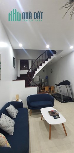 Bán nhà Nguyễn Văn Cừ,Long Biên 4 tầng 75m,Mt4.5m oto đua nhỉnh 11 tỷ