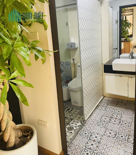 Bán căn hộ 3 ngủ chung cư TW Đảng, Cầu Giấy 115m2 giá 3,6 tỷ. 0813531222