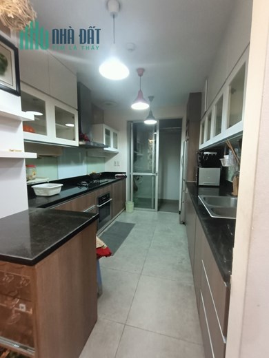 Cho thuê căn hộ The Everich , Đường 3/2, Phường 15, Quận 11 :  115m2, 2PN, 2WC, Full nội thất