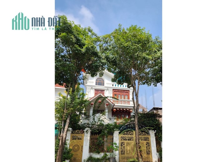 Bán Lô Góc Biệt Thự TT1 Thành Phố Giao Lưu