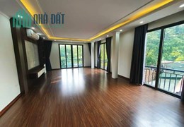 Nhà quận Cầu Giấy phố Trần Cung 48m6t giá 12.5 tỷ, mới đẹp, thang máy, ô tô, kinh doanh
