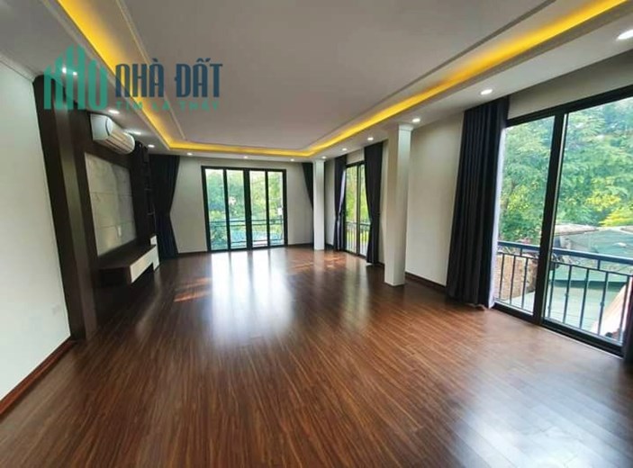 Nhà quận Cầu Giấy phố Trần Cung 48m6t giá 12.5 tỷ, mới đẹp, thang máy, ô tô, kinh doanh