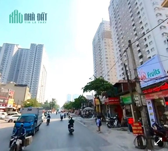 Bán nhà gần VIỆN 103 - KINH DOANH - DT 40m - 5 TẦNG - MT 5m- thang máy
