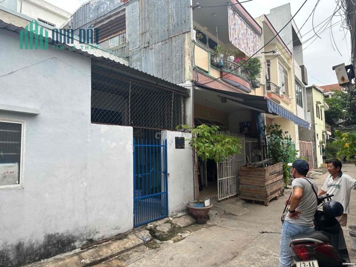 Cho thuê nhà nguyên căn cần người ở lâu dài sạch sẽ