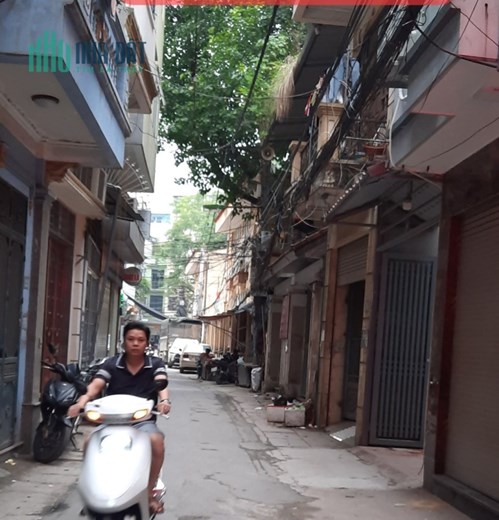 Bán nhà DÂN XÂY Triều Khúc, Gần Ô TÔ tránh 38M, 3,85 tỷ (có thương lượng)