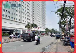 Q12. Nhà MẶT TIỀN Kinh Doanh, Lô Góc đường Phan Văn Hớn. 270m2, CT 35 triệu/tháng.