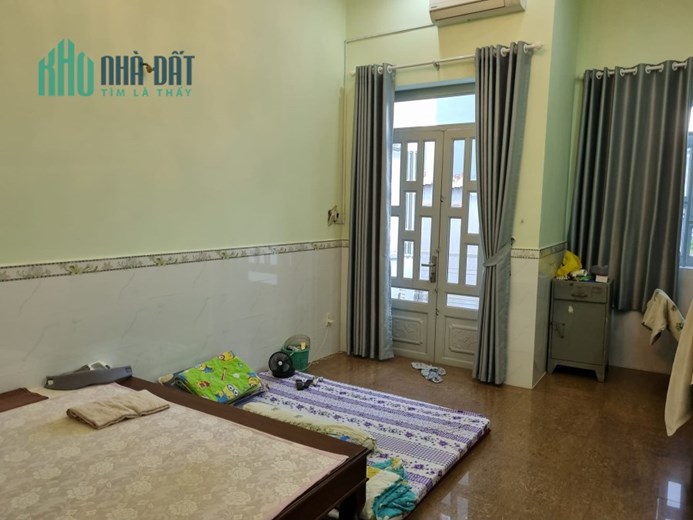 Siêu Hot Nhà Quận Tân Phú Ngang 4m Gần Siêu Thị AEON