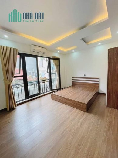 Bán nhà phố Hoa Bằng, Cầu giấy, ô tô, full nội thất	, 55m2, 5 tầng, siêu đầu tư