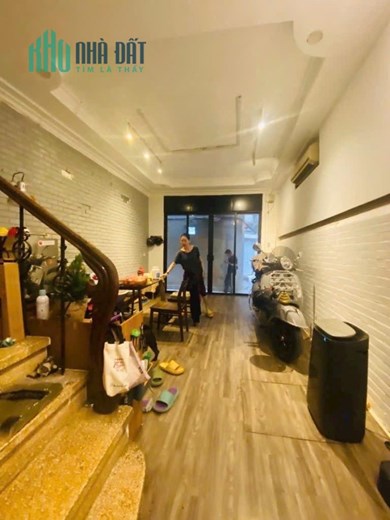 Nhà phố Phan Đình Phùng, Ba Đình, sát phố,sang chảnh,50m,4 ngủ,MT 4,5m