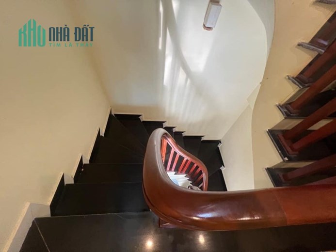 Việt Hưng - Long Biên - 43m - 5 Tầng - Gần BigC Long Biên - KĐT Việt Hưng - Hồ Quận Ủy Long Biên -
