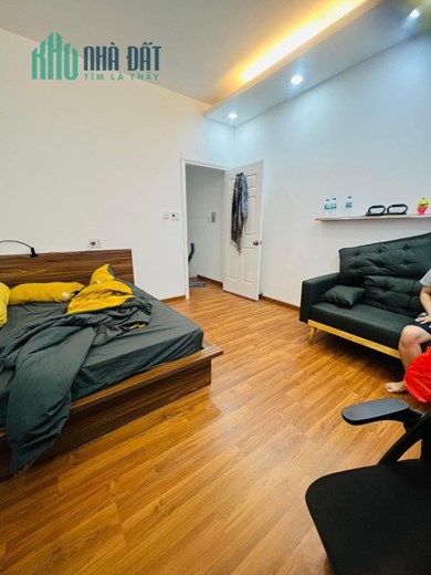 Bán nhà HXH Quận 10 50m2 nở hậu 3 tầng 6PN mặt tiền kinh doanh chỉ 5T