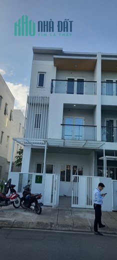 CHO THUÊ NHÀ NGUYÊN CĂN KHU KHANG ĐIỀN, QUẬN 9, TRỐNG SUỐT, TIỆN Ở VÀ LÀM VĂN PHÒNG, GIÁ HẠT DẺ 11