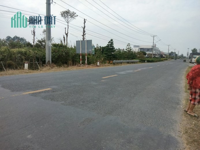 CHÍNH CHỦ CẦN BÁN 4000 MÉT VUÔNG ĐẤT. MẶT TIỀN 73M,NỞ HẬU 83M