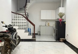 Nhà Ngô Thì Nhậm, Ngõ nông, 30m oto đỗ, 38m2, giá 3.8 tỷ