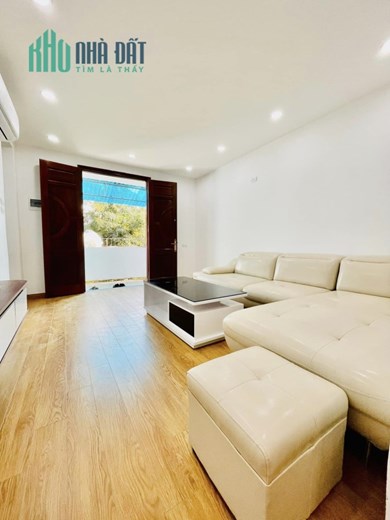 💥SIÊU ĐẸP💥Tập thể Thành Công 70m2, 2PN, Tiện ích VIP, Ô tô đỗ dưới, 2.485 tỷ
