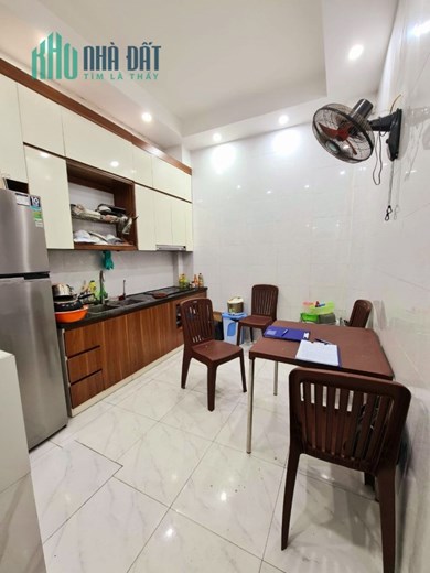 Bán nhà mặt ngõ, đường Ngô Quyền 40mx4T, giá 3.9 tỷ