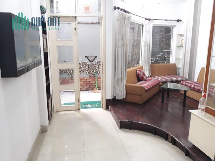 🍀 Nhà 2 tầng gần Cư xá Bắc Hải, giáp Q10, 2 phòng ngủ, 10 triệu🍀