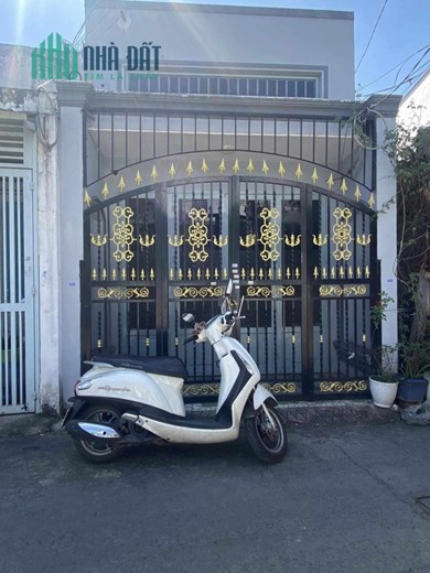 Gấp Bán! Nhà Phường VIP Quận 12 - Tân Thới Nhất, Hẻm xe tải thông, Chỉ hơn 2 tỷ