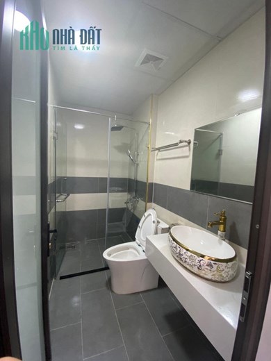 Bán nhà Chiến Thắng 37mx5t, ô tô đỗ cổng, giá 3.8 tỷ