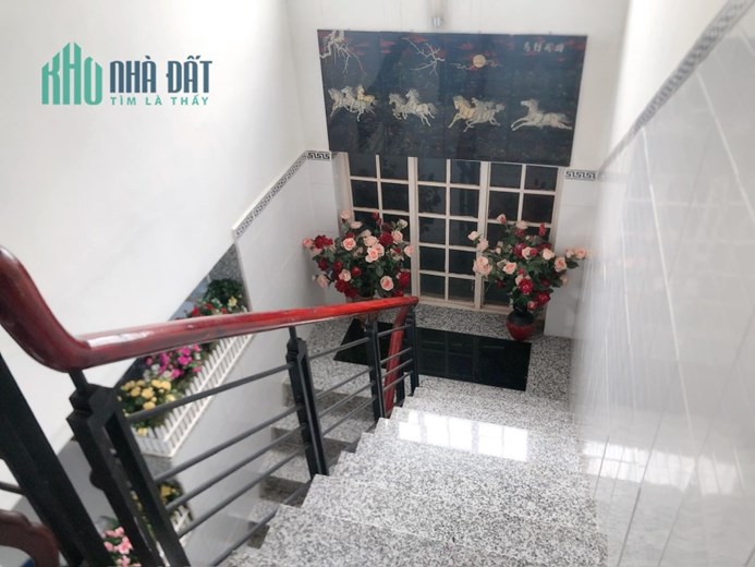 [HẺM XE TẢI ĐƯỜNG LÊ VĂN LƯƠNG] - CHÍNH CHỦ 1 ĐỜI CHƯA QUA ĐẦU TƯ - XE TẢI NGŨ 2 CHIẾC TRONG NHÀ