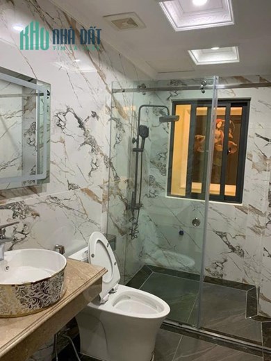 Chính chủ bán chuẩn giá - 17 tỷ 500 - Lạc Long Quân - Công viên nước Tây Hồ - 75m2 x 6 Tầng - MT 5m