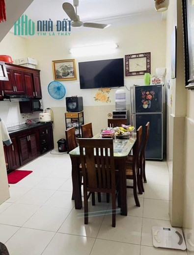 Giá 10.5 tỷ nhà 44m, 4t Nguyễn Phong Sắc, Cầu Giấy, phân lô, ô tô, kinh doanh