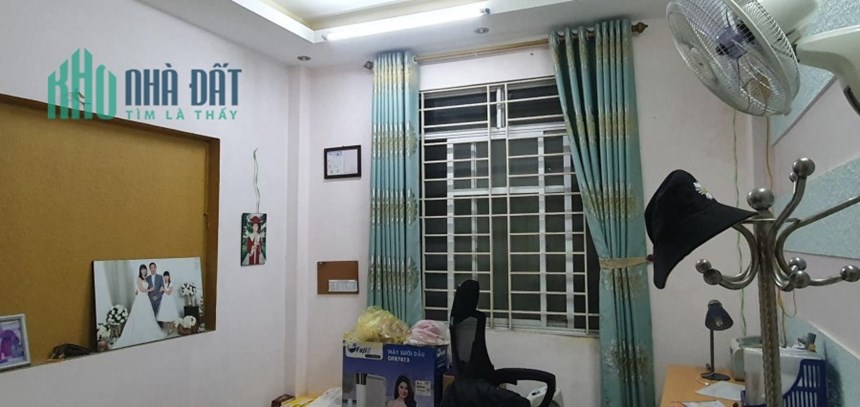 Bán nhà Kim Giang, 52m2 x 5 Tầng, Ôtô tránh cách 20m, kinh doanh, giá 5.56 tỷ 3 mặt thoáng.