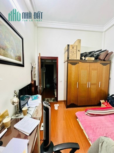 Bán nhà Trần Quốc Hoàn, Cầu Giấy. 45mx4; MT 3.5m; giá 8.65 tỷ