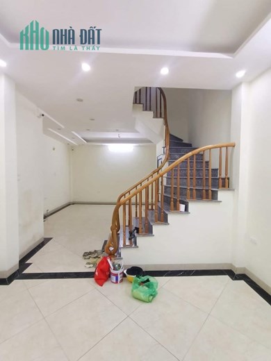 CƠ HỘI! Bán Nhà Ngõ 254 Tam Trinh, Hoàng Mai DT 43m × 5T 6 Ngủ, Dòng Tiền 230 triệu/năm hơn 3 tỷ