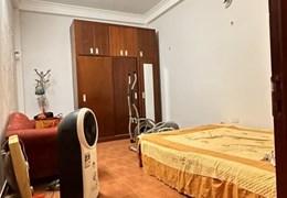 99 Định Công Hạ,Ôtô cách 10m, chỉ 90triệu/m2.Nhà đẹp đón TếT, 50m2 x 4Tầng, giá đầu tư