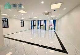 BÁN NHÀ QUẬN CẦU GIẤY, VỊ TRÍ ĐẮC ĐỊA, MT TO, THANG MÁY, VỈA HÈ, Ô TÔ TRÁNH, KINH DOANH.